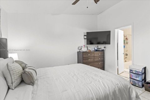 Copropriété à vendre à Miami, Floride: 2 chambres, 125.42 m2 № 1974460 - photo 17