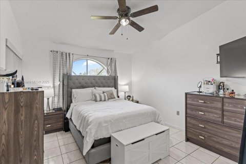 Copropriété à vendre à Miami, Floride: 2 chambres, 125.42 m2 № 1974460 - photo 13
