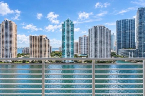 Condo à Miami, Floride, 2 chambres № 2360099