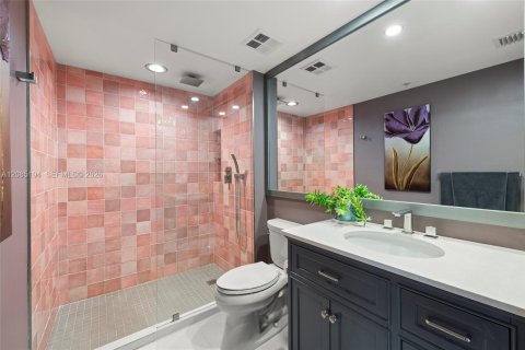 Copropriété à louer à Miami, Floride: 2 chambres, 106.37 m2 № 2360099 - photo 17