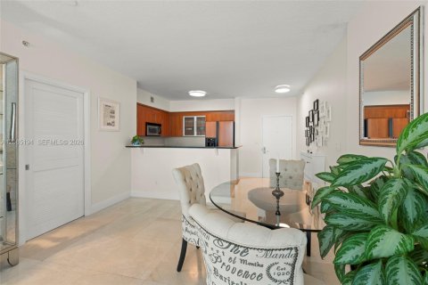 Copropriété à louer à Miami, Floride: 2 chambres, 106.37 m2 № 2360099 - photo 19