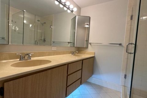 Touwnhouse à louer à West Palm Beach, Floride: 2 chambres, 114.83 m2 № 2439254 - photo 13