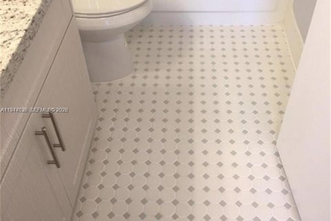 Снять в аренду кондоминиум в Пемброк-Пайнс, Флорида 2 спальни, 102.19м2, № 2004574 - фото 7