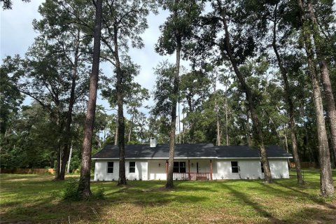 Villa ou maison à louer à Gainesville, Floride: 3 chambres, 206.43 m2 № 1911729 - photo 1