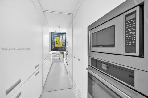 Copropriété à vendre à Miami, Floride: 1 chambre, 83.8 m2 № 1939737 - photo 15