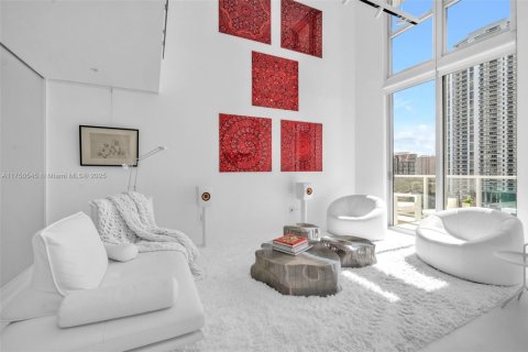 Copropriété à vendre à Miami, Floride: 1 chambre, 83.8 m2 № 1939737 - photo 6