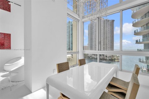 Copropriété à vendre à Miami, Floride: 1 chambre, 83.8 m2 № 1939737 - photo 16