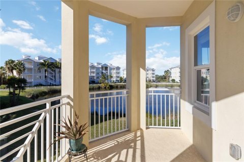 Copropriété à vendre à Bradenton, Floride: 3 chambres, 172.24 m2 № 2130104 - photo 9