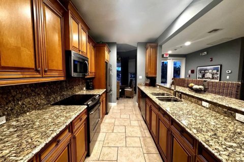 Copropriété à vendre à Bradenton, Floride: 3 chambres, 172.24 m2 № 2130104 - photo 12