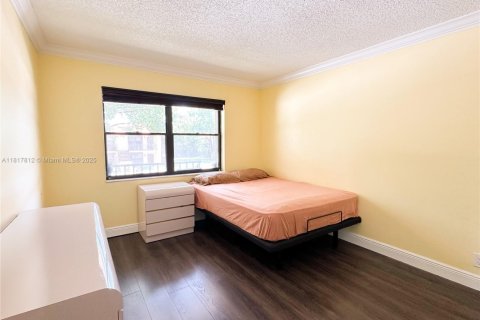 Condo in West Palm Beach, Florida, 2 bedrooms  № 1774445 - photo 15