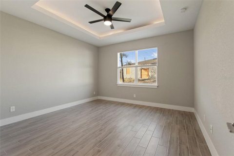 Casa en alquiler en Kissimmee, Florida, 4 dormitorios, 155.15 m2 № 2103708 - foto 20