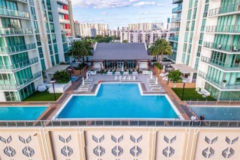 Copropriété à vendre à Sunny Isles Beach, Floride: 4 chambres, 287.44 m2 № 1925565 - photo 30