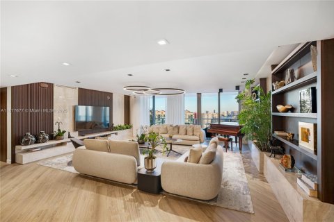 Copropriété à vendre à Sunny Isles Beach, Floride: 4 chambres, 287.44 m2 № 1925565 - photo 7