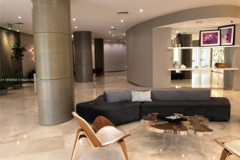 Condo in Bal Harbour, Florida, 2 bedrooms  № 1787057 - photo 14