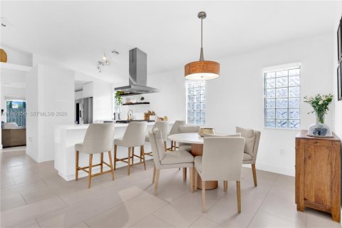 Casa en venta en Cutler Bay, Florida, 3 dormitorios, 129.51 m2 № 2057585 - foto 10