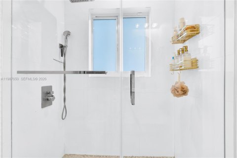 Casa en venta en Cutler Bay, Florida, 3 dormitorios, 129.51 m2 № 2057585 - foto 28