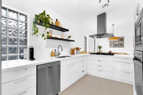 Casa en venta en Cutler Bay, Florida, 3 dormitorios, 129.51 m2 № 2057585 - foto 15