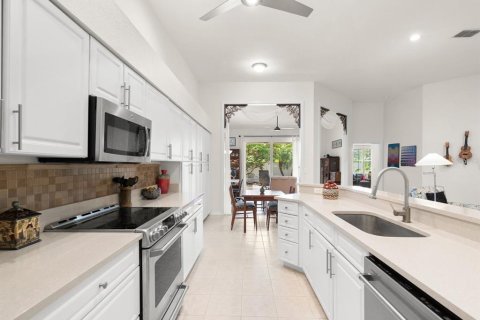 Villa ou maison à vendre à Dunedin, Floride: 3 chambres, 189.15 m2 № 2347402 - photo 3