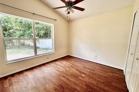 Villa ou maison à louer à Orlando, Floride: 4 chambres, 182 m2 № 2117275 - photo 22