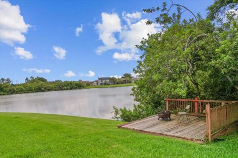 House in Kissimmee, Florida 4 bedrooms, 248.14 sq.m. № 1866606 - photo 24