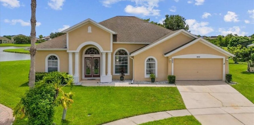House in Kissimmee, Florida 4 bedrooms, 248.14 sq.m. № 1866606
