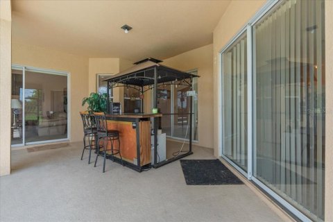 House in Kissimmee, Florida 4 bedrooms, 248.14 sq.m. № 1866606 - photo 21