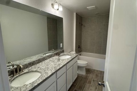 Купить виллу или дом в Пунта-Горда, Флорида 10 комнат, 213.49м2, № 907978 - фото 13