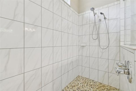 Купить виллу или дом в Фиш-Хок, Флорида 7 комнат, 190.36м2, № 2143761 - фото 21