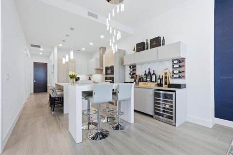 Купить кондоминиум в Сарасота, Флорида 7 комнат, 104.24м2, № 2157933 - фото 14
