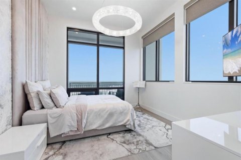 Купить кондоминиум в Сарасота, Флорида 7 комнат, 104.24м2, № 2157933 - фото 25