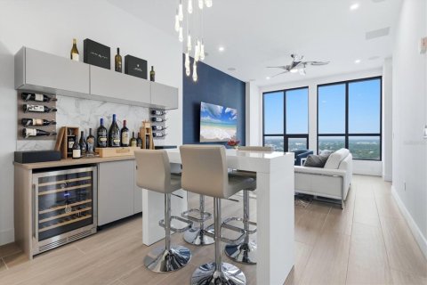 Купить кондоминиум в Сарасота, Флорида 7 комнат, 104.24м2, № 2157933 - фото 17