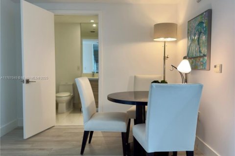 Copropriété à louer à Miami, Floride: 1 chambre, 66.24 m2 № 1867592 - photo 5