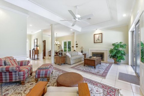 House in Englewood, Florida 2 bedrooms, 193.52 sq.m. № 2097889 - photo 14