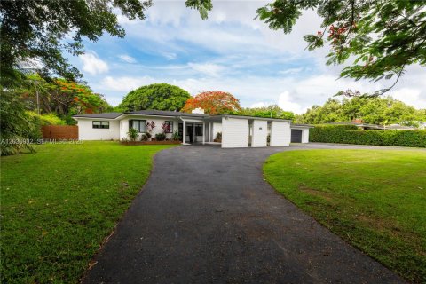Villa ou maison à vendre à Pinecrest, Floride: 4 chambres, 266.63 m2 № 2084040 - photo 22