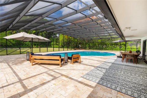Villa ou maison à vendre à Pinecrest, Floride: 4 chambres, 266.63 m2 № 2084040 - photo 21