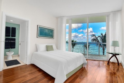 Купить кондоминиум в Майами, Флорида 3 спальни, 156.08м2, № 1954564 - фото 7