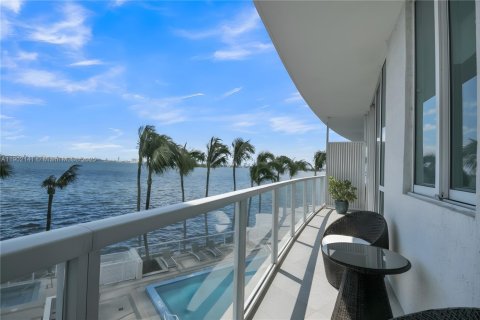 Купить кондоминиум в Майами, Флорида 3 спальни, 156.08м2, № 1954564 - фото 14