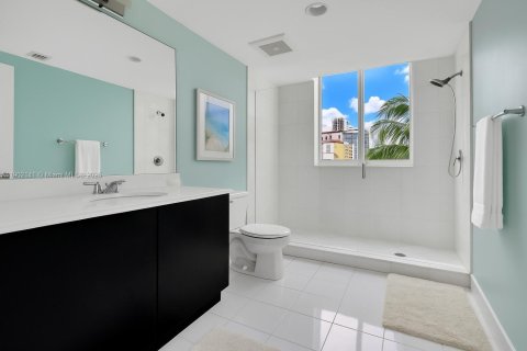 Купить кондоминиум в Майами, Флорида 3 спальни, 156.08м2, № 1954564 - фото 11