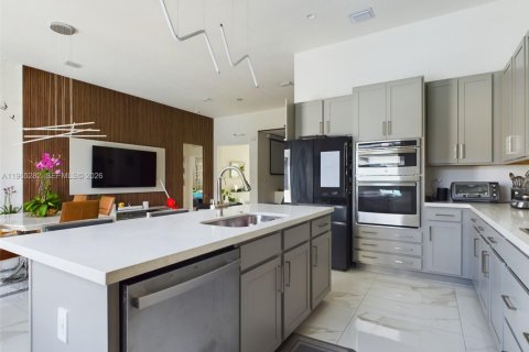 Купить виллу или дом в Майами, Флорида 4 спальни, 180.14м2, № 2079426 - фото 26