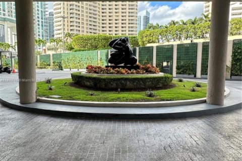 Купить кондоминиум в Майами, Флорида 1 спальня, 74.32м2, № 1957027 - фото 3