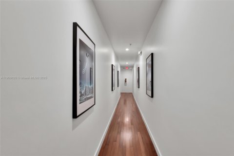 Купить кондоминиум в Майами-Бич, Флорида 1 спальня, 60.11м2, № 1964355 - фото 7