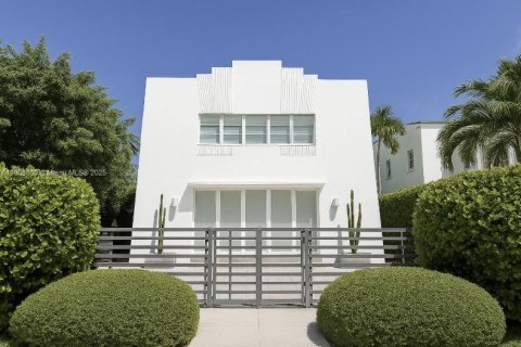 Condo à Miami Beach, Floride, 1 chambre  № 1964355