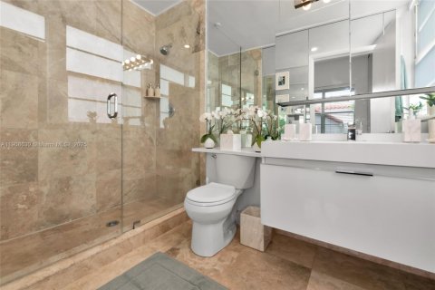 Купить кондоминиум в Майами-Бич, Флорида 1 спальня, 60.11м2, № 1964355 - фото 18