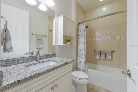 Casa en venta en Bradenton, Florida, 2 dormitorios, 182.46 m2 № 1515835 - foto 17