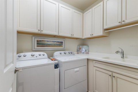 Villa ou maison à vendre à Bradenton, Floride: 2 chambres, 182.46 m2 № 1515835 - photo 18