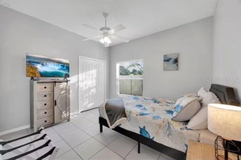 Купить виллу или дом в Палм-Кост, Флорида 11 комнат, 218.23м2, № 1802003 - фото 12