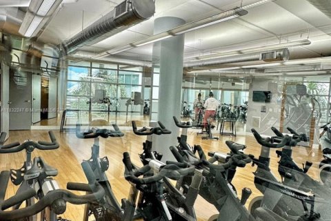 Condo in Miami, Florida, 1 bedroom  № 1814417 - photo 30