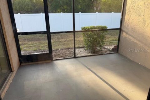 Copropriété à vendre à Punta Gorda, Floride: 2 chambres, 87.05 m2 № 2097754 - photo 18