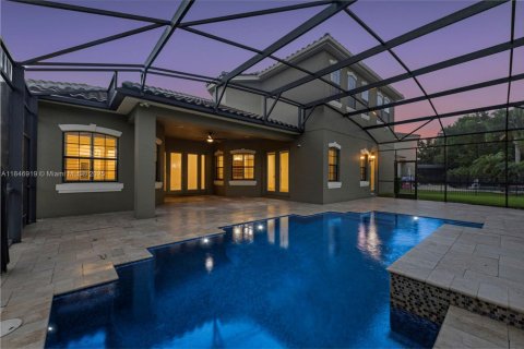 House in Orlando, Florida 5 bedrooms № 1845667 - photo 3