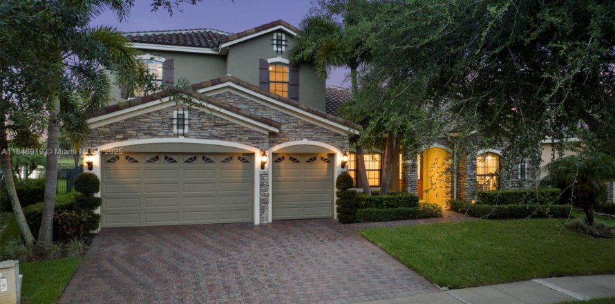 House in Orlando, Florida 5 bedrooms № 1845667